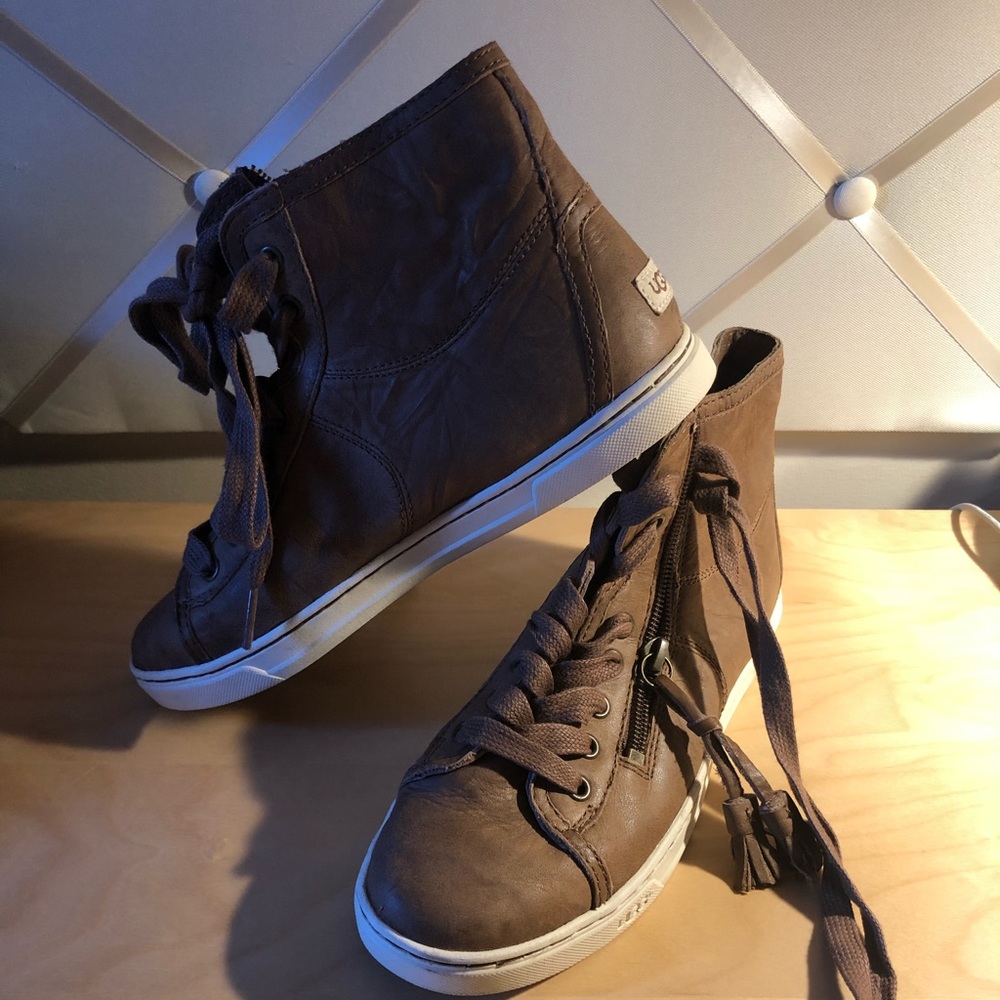 UGG Brown Sneakers